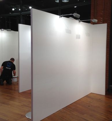 Temporary walling for Art displays, Exhibition stand walls, Room partitioning, Pop up Promo stands. Description from scribbleevents.co.uk. I searched for this on bing.com/images Student Art Display, Exhibitions Ideas, Art Gallery Display, Pop Up Gallery, White Exhibition, Wall Exhibition, Display Plinth, Art Display Panels, Art Display Wall