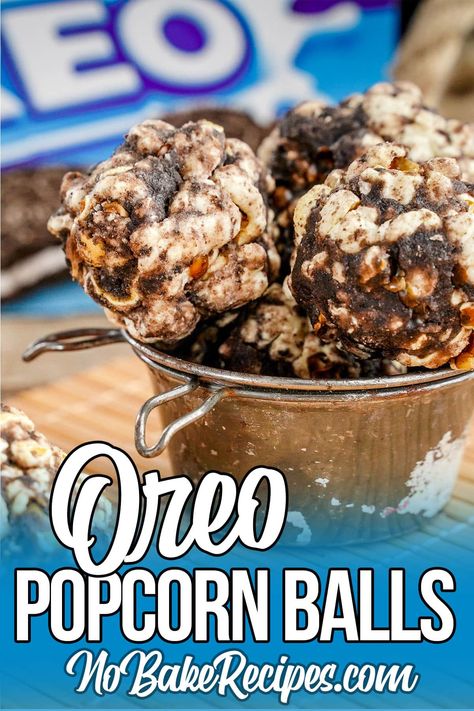 Butter Toffee Popcorn Recipe, Halloween Popcorn Balls Recipe, Popcorn Ball Recipe, Popcorn Balls Recipe Easy, Oreo Popcorn, Halloween Popcorn Balls, Popcorn Ball, Popcorn Balls Recipe, Popcorn Recipes Easy