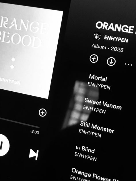 Enhypen Spotify Aesthetic, Enhypen Songs Spotify, Black And White Kpop Aesthetic, Black Enhypen, Kpop Black Aesthetic, Enhypen Song, Enhypen Songs, Engene Core, Orange Blood