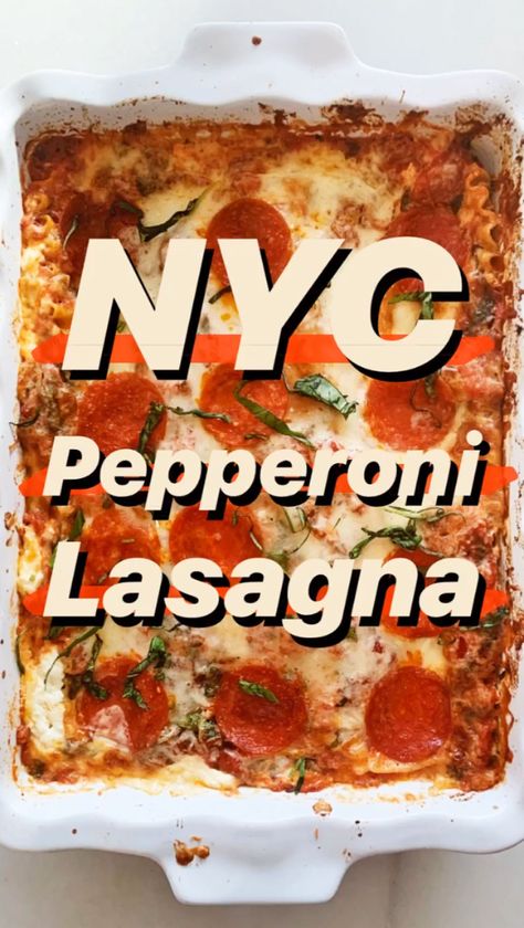 Lasagna With Pepperoni Recipes, Pepperoni Lasagna Recipes, Lasagna With Pepperoni, Pizza Lasagna Recipe, Pepperoni Lasagna, Cheesy Lasagna Recipe, Easy Pepperoni Pizza, Pizza Lasagna, Frozen Lasagna