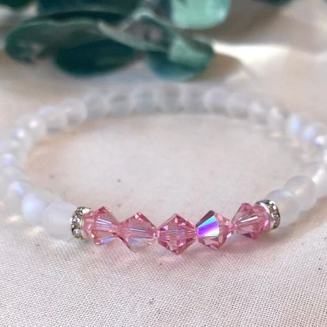 HeartofGems - Etsy Necklace Board, Pink Crystal Bracelet, Crafting Room, Anklets Jewelry, Nice Tattoos, Selling Crafts, Jewellery Diy, Bead Inspiration, Crystal Bead Jewelry