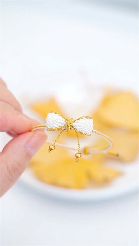 How to make bow bracelet #macrameworld #macrame #macrameleklik #knittedbracelet #macramemaker #handmade #macromebracelets… | Instagram Macrame Bow, Micro Macrame Bracelet, Macrame Jewelry Tutorial, Knit Bracelet, Friendship Bracelets Tutorial, Bow Bracelet, Macrame Bracelet, Funky Jewelry, Diy Crafts Jewelry