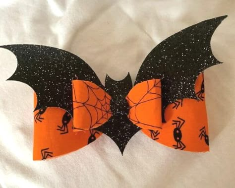 35+ Simple Halloween Crafts & Activities for Kids 2021 Hair Bow Svg, Bow Template Svg, Diy Leather Bows, Bat Bow, Bow Svg, Halloween Hair Bows, Big Hair Bows, Halloween Accessories Hair, Bow Template