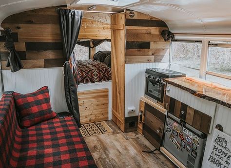 Mini Skoolie Conversion, Mini Skoolie, Bus Tiny House, Skoolie Conversion, School Bus Tiny House, Caravan Home, Truck Bed Camper, Tiny House Talk, Bus Living