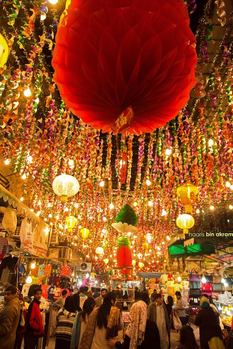 Buildings, streets and bazaar are decorated and illuminated on Eid Milad ul Nabi Eid Milad Un Nabi Decoration Ideas, Eid Milad Un Nabi Decoration, Milad Un Nabi Images, Jashne Eid Milad Un Nabi, Jashne Eid Milad, Ramzan Wishes, Milad Ul Nabi, Eid Song, Poetry Tips