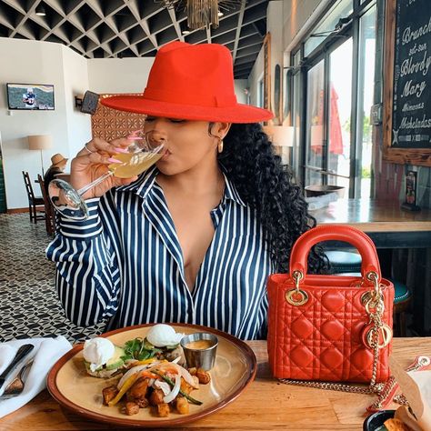 Anaya Ivy on Instagram: “Sunday brunch ❤️” Anaya Ivy, Sunday Brunch Outfit, Summer Brunch Outfit, Ladies Brunch, Brunch Outfits, Date Night Outfits, Red Hat, Brunch Outfit, Outfits With Hats