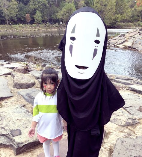 Chihiro And No Face, No Face, Halloween Make Up, Halloween Make, Diy Costumes, Halloween Costumes, Halloween, Quick Saves