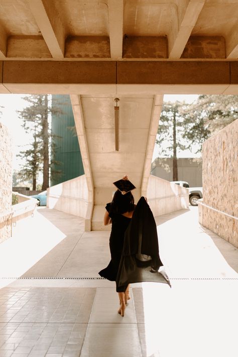 Sac State Graduation Photos, Latina Graduation, Sac State, Graduation Photo Shoot, Mommy Son, Grad Session, Sacramento State, Graduation Photography Poses, Grad Photoshoot