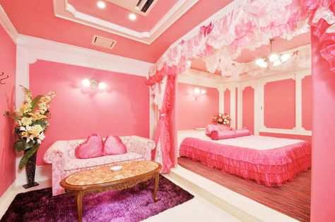 This article features the 50 top love hotels in Osaka City. Whether you're looking to have some fun while in Japan, or are in a pinch and need an affordable place to stay, love hotels are a unique Japanese alternative to regular hotels or hostels! In fact, the popularity of love hotels as accommodation for tourists has been steadily increasing thanks to their great locations, affordable, easy to book, and readily available. Read on for 50 great love hotels in the Osaka City area! Love Hotel Aesthetic, Love Hotel Room, Japanese Love Hotel, Love Hotel Japan, Fantasy Hotel, Japan Room, Love Hotel, Pink Hotel, Theme Hotel