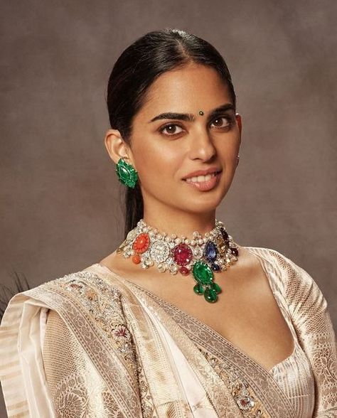 All posts • Instagram Ambani Jewellery, Ambani Family, Ratna Pathak, Ambani Wedding, Isha Ambani, Radhika Merchant, Rajasthani Bride, Brocade Lehenga, Nita Ambani