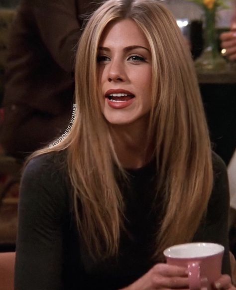 Jennifer Anniston Hair Layers, Jennifer Anderson Hair, Jennifer Anniston Layered Hair, Jennifer Anniston Hair Colour, Jennifer Aniston Long Hair Layers, Jennifer Anniston Hair Color, How To Style Face Framing Layers, Jennifer Aniston Long Hair, Framed Hair