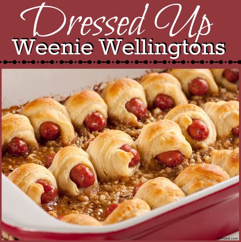 Pigs in a blanket are a classic party appetizer, but when you're celebrating something extra-special, you'll want your "pigs" to get a little more dressed up! Weenie Recipes, Buttercup Recipes, Entertaining Snacks, Mr Food, Hearty Snacks, Pillsbury Recipes, Crescent Roll Recipes, Party Dishes, Fun Recipes