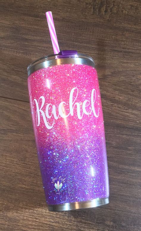 Purple Tumbler, Tumbler Cups Personalized, Mom Crafts, Tumblr Cup, Artsy Ideas, Diy Tumbler, Yeti Cups, Rodeo Birthday, Cricut Air