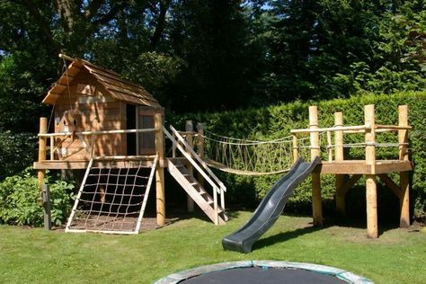 Backyard Play Spaces, Backyard Fort, Outdoor Kids Play Area, Kids Backyard Playground, Play Area Backyard, Backyard Kids Play Area, Tree House Diy, Tree House Kids, Diy Playground