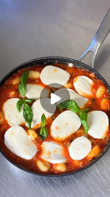 Sofia Misabishvili on Instagram: "Gnocchi alla Sorrentina is an incredible comfort delicious food dish made with soft and light potato gnocchi baked in a rich and delicious tomato sauce with bubbling mozzarella cheese and fresh basil. 👻 (For the critics-This is not an authentic recipe) The original recipe is from Sorrento, in southern Italy, about two hours south of where my friends is. This recipe was shared with me by the mother of my friend Signora Ornella. It’s a simple dish made with simple ingredients: gnocchi (You can see the recipe on my feed), tomato sauce, mozzarella and fresh basil. The result will depend on the quality of the ingredients: The better the tomato sauce, the better the mozzarella, the better the results. I’m not kidding, the flavor in this dish relies entirely o Recipes With Mozzarella, Baked Gnocchi, Potato Gnocchi, Dinner For 2, Tomato Mozzarella, Gnocchi Recipes, Pesto Sauce, Southern Italy, Meat Sauce