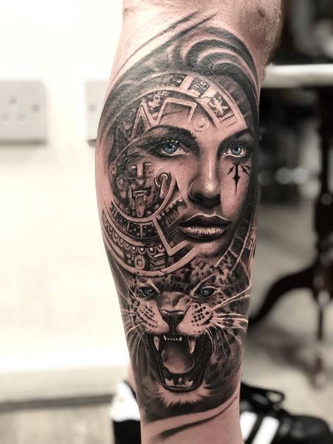 aztec culture inspiration tattoo Aztec Sleeve, Aztec Warrior Tattoo, Aztec Tattoos Sleeve, Mangas Tattoo, Jaguar Tattoo, Mayan Tattoos, Aztec Tattoos, Mexican Tattoo, Mexican Art Tattoos