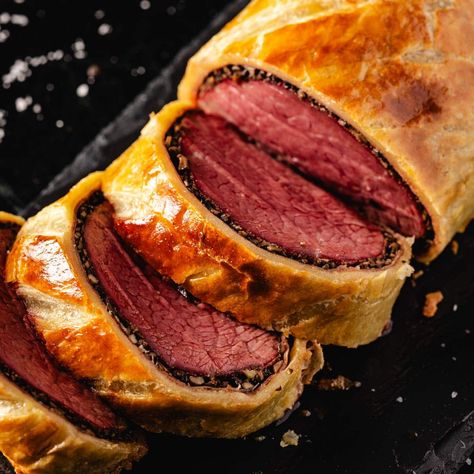 My Smoked Beef Wellington is a classic British dish with a smoky twist, made with mushroom duxelles and served with luxurious red wine sauce. Wellington Recipes, Ground Beef Jerky Recipe, Honey Bbq Sauce Recipe, Hey Grill Hey, Beef Jerky Recipes, British Dishes, Honey Bbq Sauce, Beef Fillet, Recipe Beef