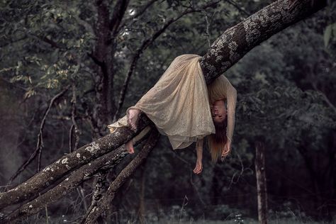 Forest Photography Model, Forest Spirit Photoshoot, Abercrombie Models, Creepy Forest Photoshoot, Editorial Forest Photoshoot, Wild Woman Forest Photography, Picnic At Hanging Rock, Dark Beauty Photography, Mad World