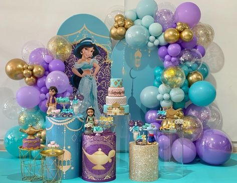 Jasmine Cake, Princess Jasmine Party, Balloon Birthday Themes, Aladdin Birthday Party, Princess Jasmine Birthday Party, Princess Jasmine Birthday, Aladdin Party, Jasmine Party, Jasmine Birthday