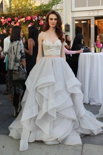 Crop Top Gown, Long Ball Dresses, Grey Prom Dress, Two Piece Wedding Dress, Sweetheart Prom Dress, Prom Dresses For Teens, Piece Prom Dress, Prom Dresses Online, Party Skirt