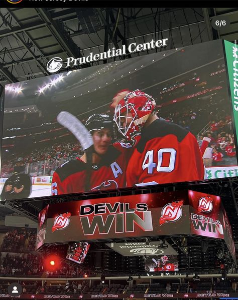 Nhl Wag Aesthetic, New Jersey Devils Aesthetic, Devils Aesthetic, Jersey Over Hoodie Outfit, Devils Hockey, Hockey Aesthetic, Nj Devils, Hughes Brothers, Jack Hughes