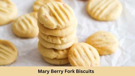 Mary Berry Fork Biscuits Fork Biscuits, Walnut Cheese, British Biscuits, British Cooking, Pear Crumble, Mary Berry Recipe, British Recipes, Berry Recipes, Merry Berry