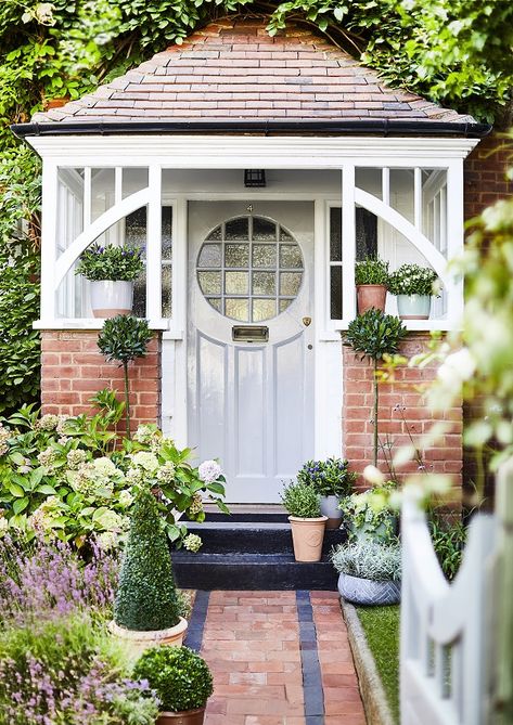 Seven Tips to Maximise the Kerb Appeal of Your Home — Heart Home Edwardian Front Door, Curb Appeal Porch, Morden House, Small Front Gardens, Kerb Appeal, Court Yard, Real Homes, Timber Door, Planning Permission