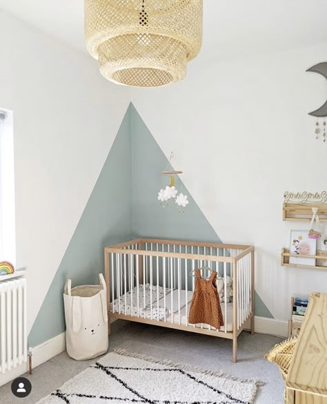 Nursery Room Diy, Newborn Room, Scandi Nursery, Boys Bedroom Makeover, Nursery Decor Inspiration, Kids Bedroom Walls, Baby Room Neutral, Toddler Girl Room, Kids Bedroom Inspiration