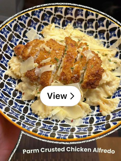 Lemon8 · Parmesan Herb Crusted Chicken Alfredo 🤌💋 · @Tiffini 💕 Parmesan Herb Crusted Chicken, Herb Crusted Chicken, Crusted Chicken, Chicken Alfredo, Yummy Recipes, Alfredo, Parmesan, Yummy Food, Herbs