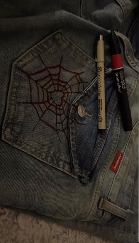 spiderman, pants, custom pants Spiderman Painted Jeans, Things To Draw On Your Pants, Designs To Paint On Jeans, Diy Jean Designs, Draw On Pants, Pant Painting Ideas, Painting On Pants Ideas, Pants Painting Ideas, Drawing On Pants