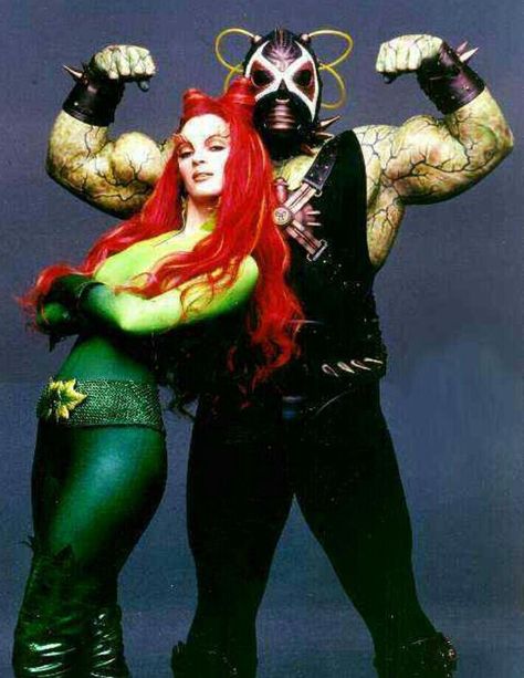 Poison Ivy and Bane from "Batman & Robin" Poison Ivy And Bane, Bane Costume, Uma Thurman Poison Ivy, Zack Snyder Justice League, Batman And Robin 1997, Bane Batman, Batman & Robin, Ivy Costume, Poison Ivy Cosplay