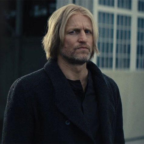 Haymitch Abernathy Hunger Games Haymitch, Cinema Pics, Haymitch Abernathy, Hunger Games Characters, Woody Harrelson, I Volunteer As Tribute, Hunger Games 3, Fictional World, Game Icon