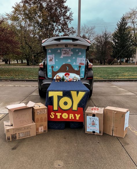 Trunk Or Treat Ideas Cars Theme, Toy Story Golf Cart, Disney World Trunk Or Treat, Toy Story Trunk Or Treat Ideas For Cars, Toy Story Trunk Or Treat Ideas, Baseball Halloween, Trunker Treat Ideas, Church Trunk, Codes Wallpaper