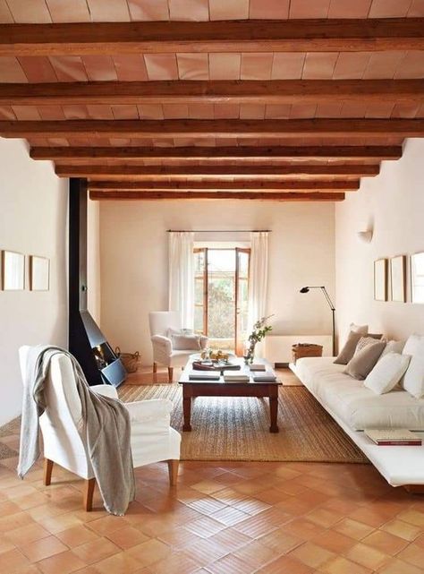 Terracota Floor Living Rooms, Terracotta Tiles Living Room, Red Tile Floor, Terracotta Living Room, Terracotta Tile Floor, Tile Bedroom, Tile Floor Living Room, Terracotta Tile, Modern Rustic Living Room