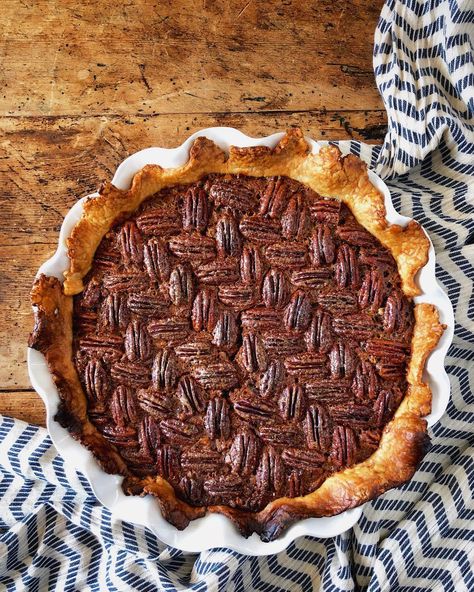 kate aliberti on Instagram: “Bourbon pecan pie. . Pie: it’s what’s for breakfast. Because anything is healthier than granola.” Decorative Pecan Pie, Pecan Pie Decoration, Pretty Pecan Pie, Pecan Pie Design, Aesthetic Sweets, Dessert Design, Bourbon Pecan Pie, Pie Pie, Pecan Pie