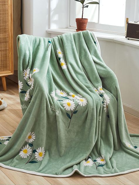 Spring Throw Blanket, Floral Blankets, Cute Blanket, Room Things, Green Throw Blanket, Bedroom Stuff, Rooms Design, Embroidered Blanket, Bedroom Decorations