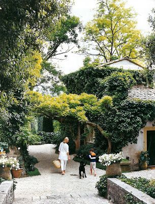 mediterrenean garden design Rustic Outdoor Spaces, Chevy Chase, Cat Garden, Lazy Cat, Formal Gardens, Rustic Outdoor, Outdoor Inspirations, Gorgeous Gardens, Garden Structures