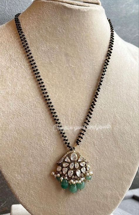 Pendents Gold For Black Beads, Black Beads With Victorian Pendant, Victorian Pendent Indian, Blackbeads Locket Designs, Black Beads Necklace Indian Gold, Black Bead Necklace Simple, Black Beads Chain Indian, Black Diamond Mangalsutra, Diamond Black Beads