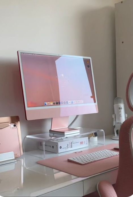 Samsung M8 Monitor Pink, Pink Mac Computer, Pink Apple Desktop, Pink Apple Computer, Pink Mac Desktop, Mac Computer Aesthetic, Pink Imac, Expensive Wishlist, Imac Setup