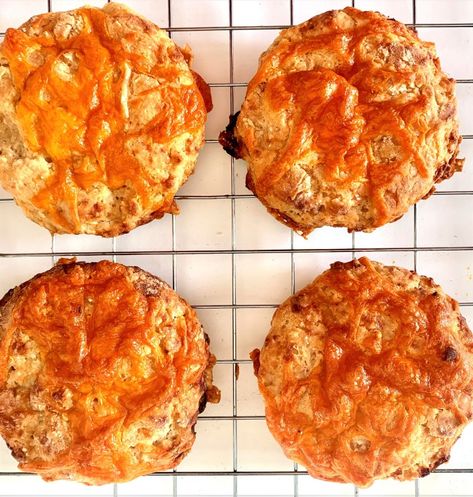 Cheese & Caramelised Onion Scones - Best Recipes UK Onion Scones, Savory Scones Recipe, Savoury Scones, Caramelised Onion, Cheese Scones, Savory Scones, Scones Recipe, Scone Recipe, Egg Breakfast