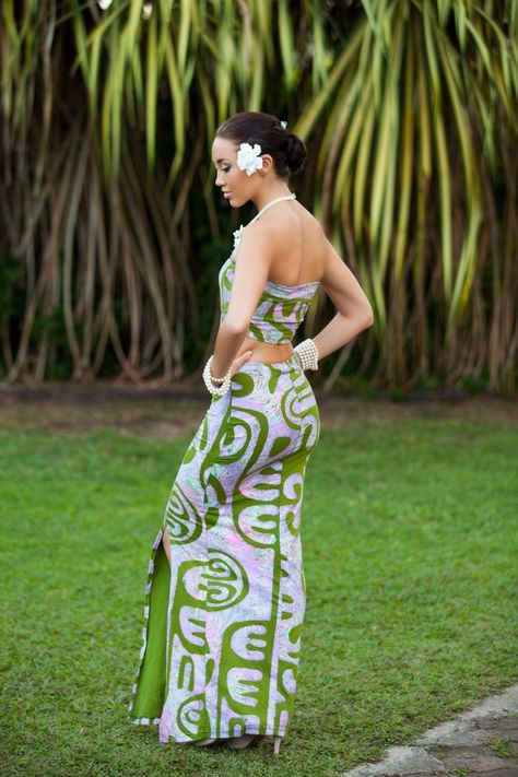 Tahitian Dress, Samoan Clothing, Samoan Dress, Tahitian Costumes, Polynesian Dance, Island Style Clothing, Hawaiian Woman, Polynesian Dress, Poly Dress