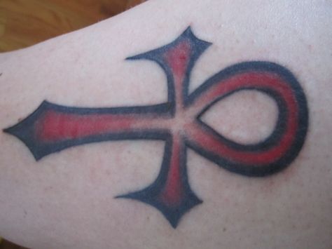 Vampire Tattoo Ideas Gothic, Red Ankh Tattoo Women, Vampire Ankh Tattoo, Tattoo Ideas Goth, Ankh With Wings Tattoo, Gothic Ankh Tattoo, Vampire Bat Tattoo Gothic, Vampire Ankh, Pentacle Tattoo