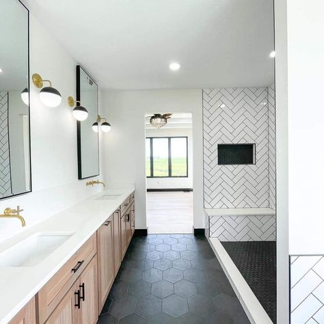 Black Hexagon Tile Bathroom, Hexagon Bathroom Floor, Bathroom Modern Farmhouse, Hexagon Tile Bathroom, Black Floor Tiles, Bathroom Modern, Bathroom Redesign, Bathroom Remodel Shower, Basement Bathroom