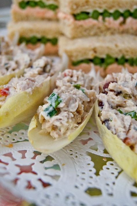 Monica’s World Famous Chicken Salad - Sweetbites Blog Bruschetta Recipe, Poached Chicken, Tea Sandwiches, Party Snacks, Chicken Salad, Soup And Salad, High Tea, Appetizer Snacks, Chicken Dishes