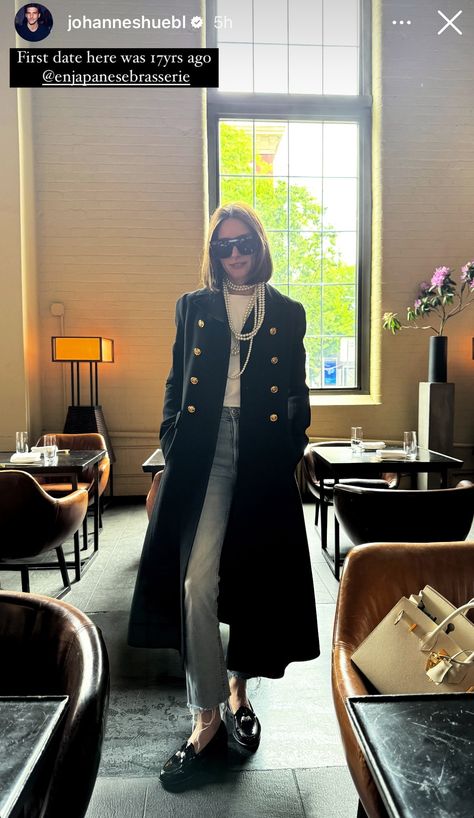 Olivia Palermo Jeans Outfit, Olivia Palermo Winter Style, Olivia Palermo Jeans, Olivia Palermo Style Winter, Olivia Palermo Fashion, Olivia Palermo Winter, Olivia Palmero, Olivia Palermo Street Style, Transitional Outfits