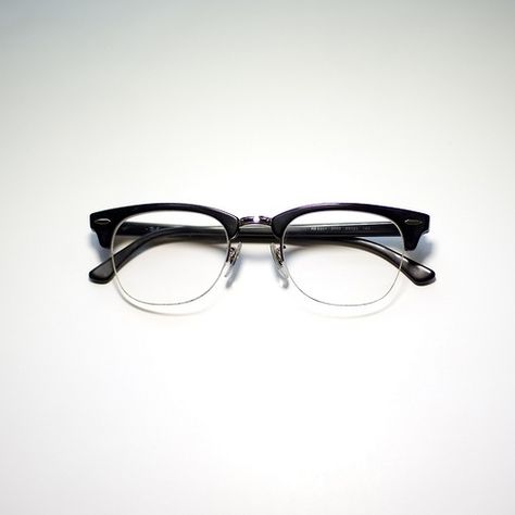 Half framed glasses Half Rimmed Glasses, Horn Rimmed Glasses, Glasses Ideas, Rimmed Glasses, Spring 2015 Fashion, Ray Ban Sunglasses Sale, Ray Ban Outlet, Four Eyes, Mens Formal Wear