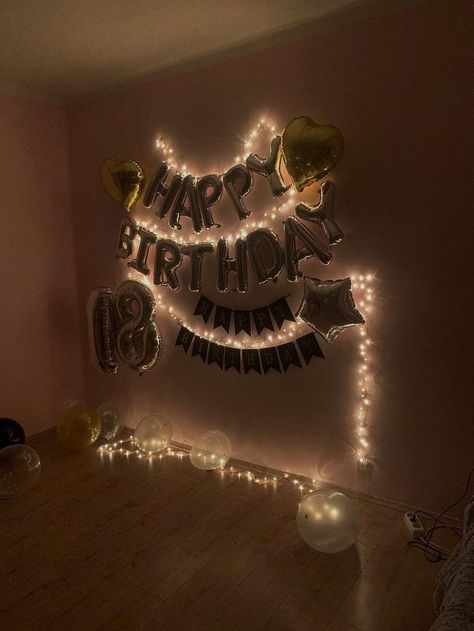 Normal Birthday Decoration, Birthday Decoration Ideas At Home For Boyfriend, Aesthetic Birthday Decor At Home, Unique Birthday Decoration Ideas At Home, Easy Room Decor Ideas, Easy Room Makeover, Decorate Birthday Party, Eid Mubarek, Enchanted Forest Birthday