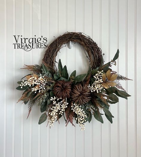 MADE TO ORDER.  This lush and beautiful fall wreath will make a great statement on your door! Made with quality eucalyptus leaves, pumpkin picks, Rucus leaves, berries & spiked ferns give the wreath a classic and timeless style.  Made on an 14 inch grapevine wreath. Measures 20 inches wide.  Makes a special gift! All sales are final. No refunds or cancellations. Be sure to visit www.facebook.com/virgiestreasures and like page to see updates on new merchandise! Grape Vine Wreaths Fall, Vintage Fall Wreath, Coffee Shack, Modern Fall Wreath, Rope Wreaths, Market Crafts, Fall Greenery, Primitive Wreath, Wreath Inspiration