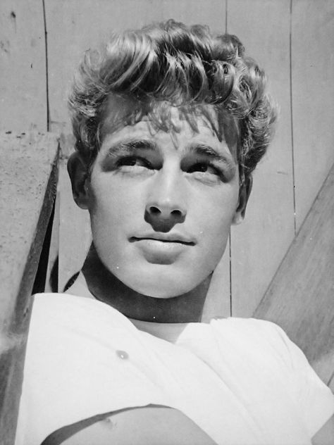 Guy Madison 1950s Actors Male, Men From The 50s, Guy Madison Actor, Old Hollywood Actors Men, 1950s Actors, Old Hollywood Men, Vintage Guys, Face Stamps, Retro Boys