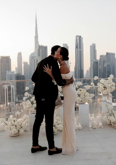 Rich Proposal Aesthetic, Extravagant Proposal, Nyc Winter Proposal, Proposal Paris Aesthetic, Proposal Pictures Aesthetic, Dubai Proposal, Proposal Aesthetic, Elegant Proposal, Engagement Plan